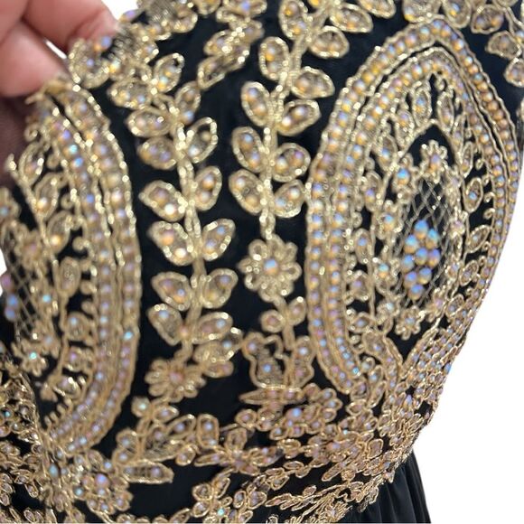 NOX Anabel Beaded V-Neck Lace Bodies Long Gown in Black/Gold Size XL 8343SC - Picture 4 of 9